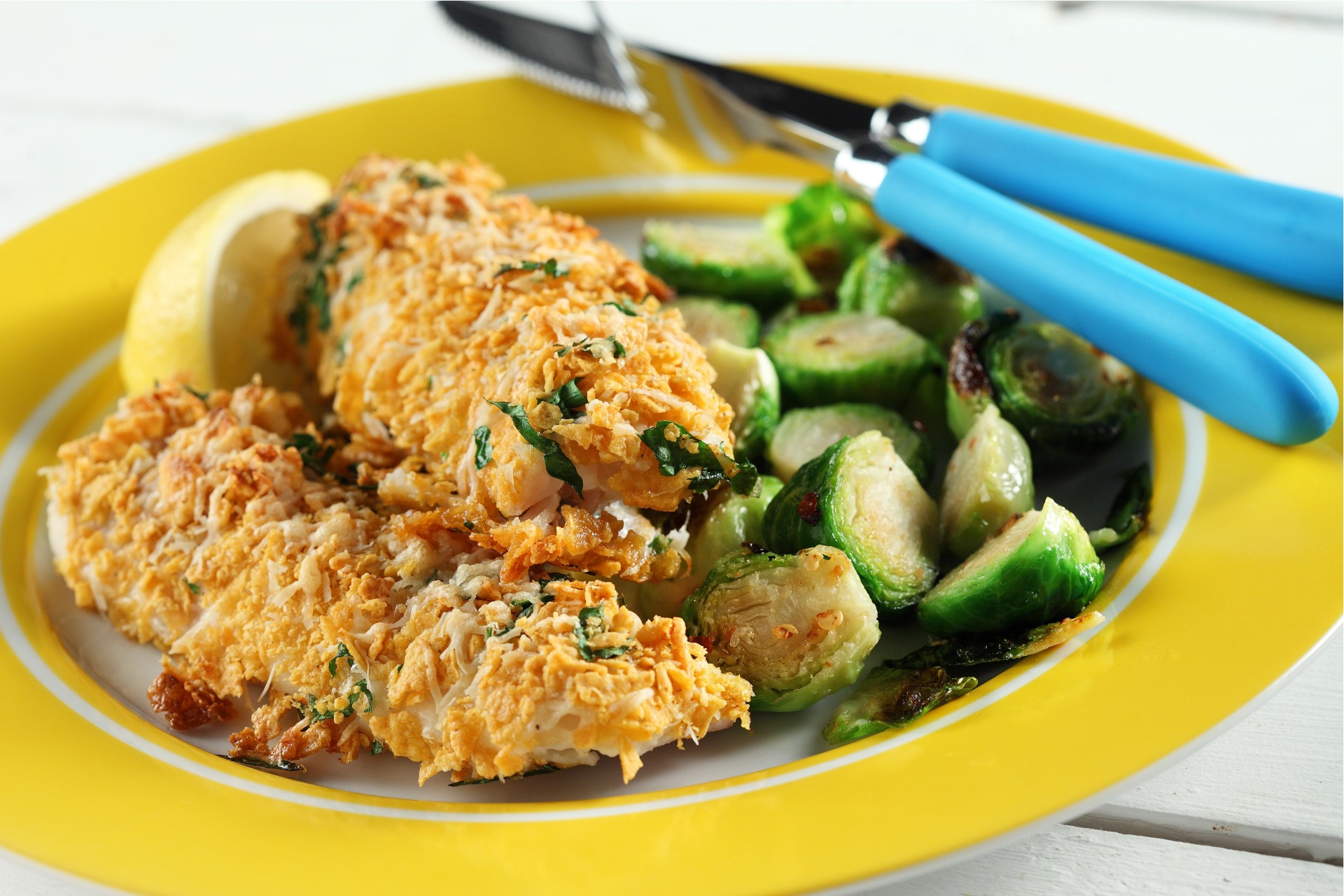 Parmesan Crusted Halibut With Spicy Sprouts Heart And Stroke Foundation 